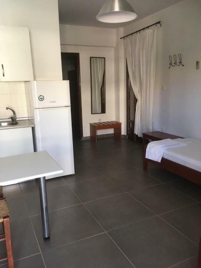 Marco'S Appartments ネア・ポティダイア エクステリア 写真